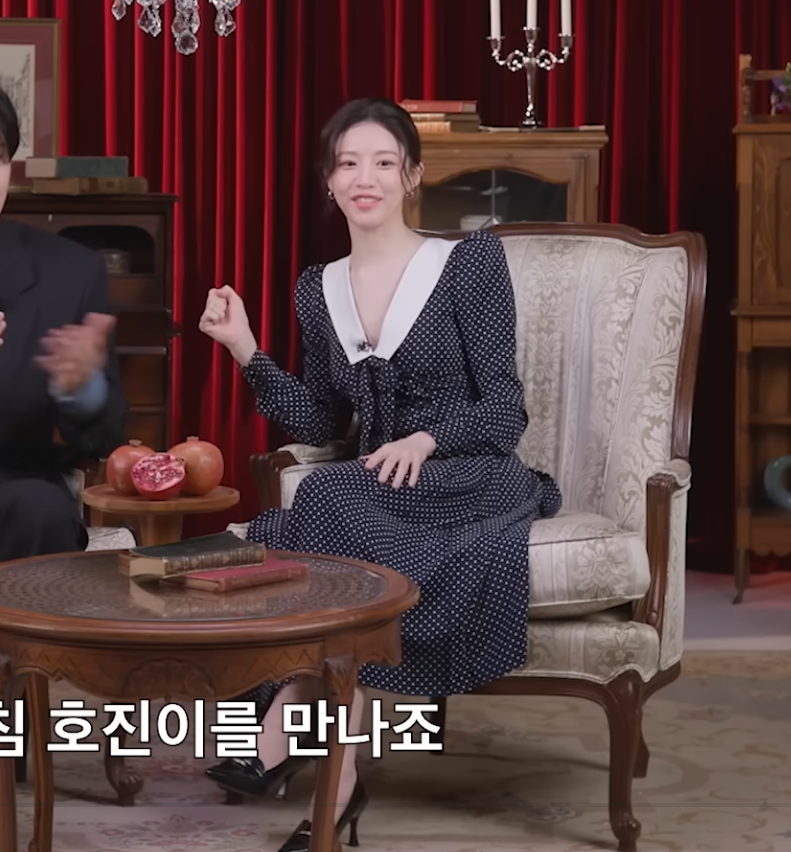 이 사랑 통역 되나요 하이라이트 리액션 고윤정 착장 | ALESSANDRA RICH 블랙 미디 드레스 착용 장면