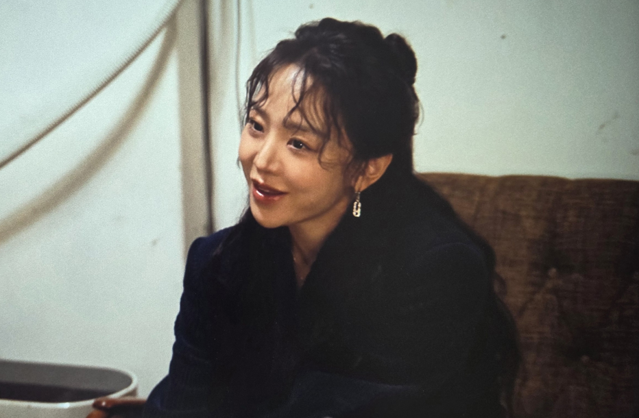 레이디 두아 7화 신혜선 메시카 무브 링크 이어링 착용 장면