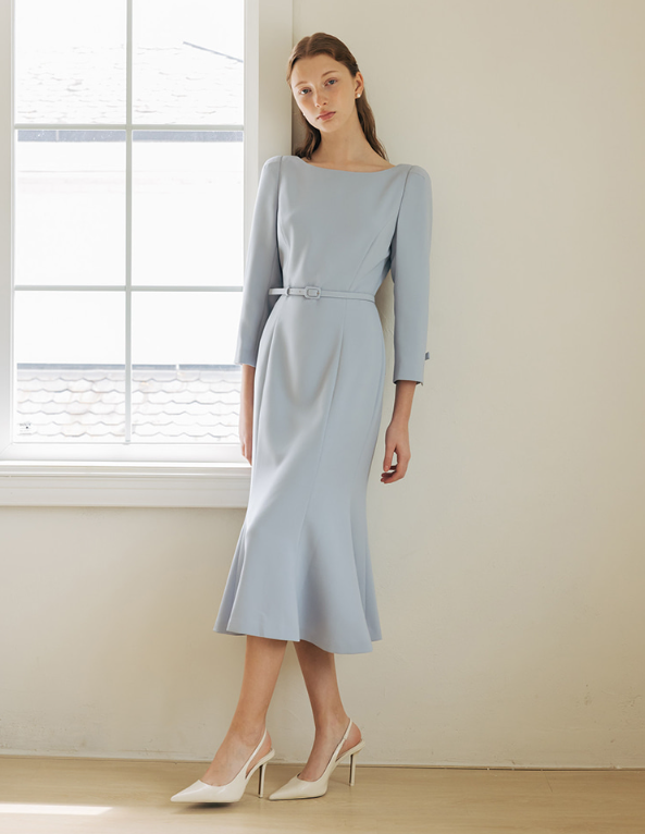 BAU by Bride And You 로웨나 보트넥 머메이드 드레스 페일블루 제품 이미지